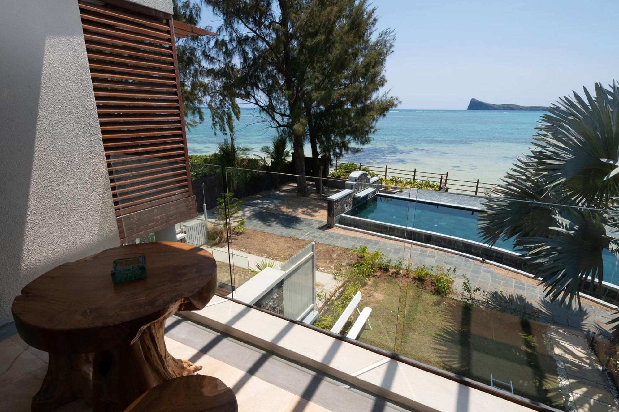 Luxury Beachfront Duplex, Coin De Mire View / 3Bed เกป มาลเออเรอส์ ภายนอก รูปภาพ